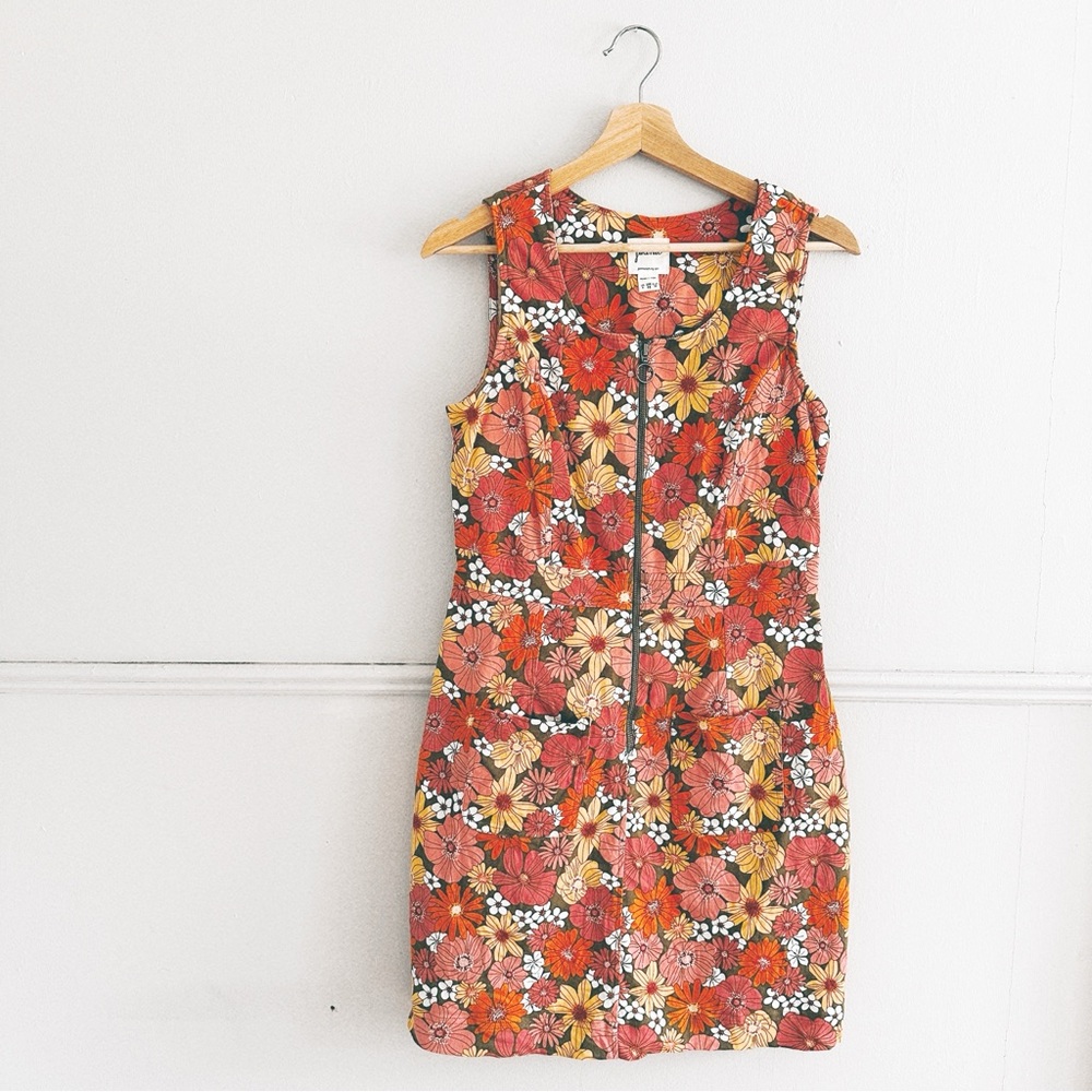 JOANIE > Mindy Vintage Floral Print Pinafore Dress